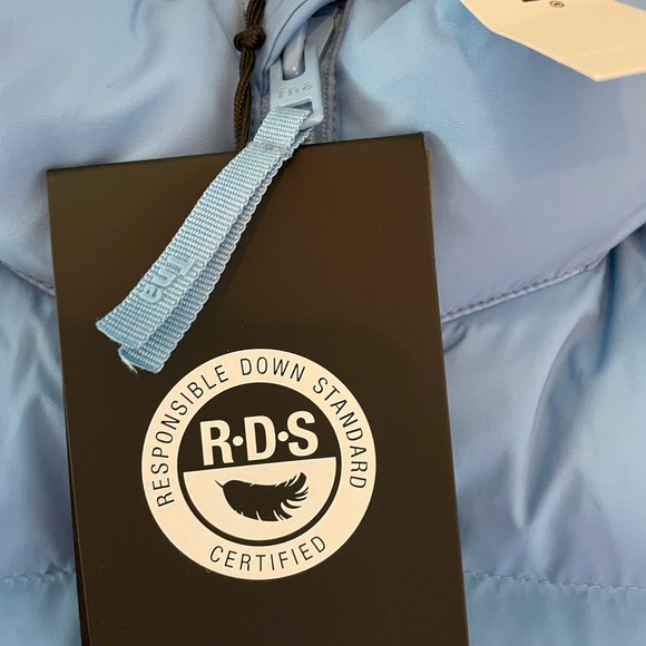 Aritzia TNA Mega Puff VEST - Picture 8 of 10